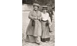 Rosa Luxemburg and Clara Zetkin, 1910